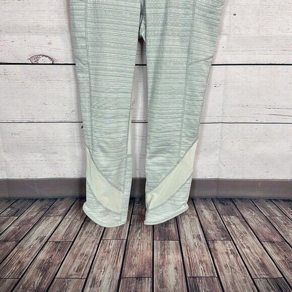 Athleta Leggings Womens Small Gray Mesh Midrise Pockets Textured - Picture 2 of 10